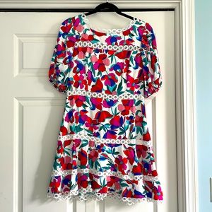 FUN floral mini dress!! Size L. EUC worn only once!!